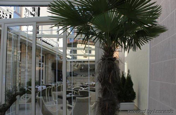 Hotel Oxford Tirana