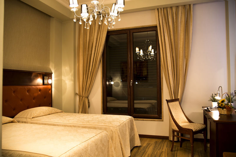 Hotel Oxford 4*