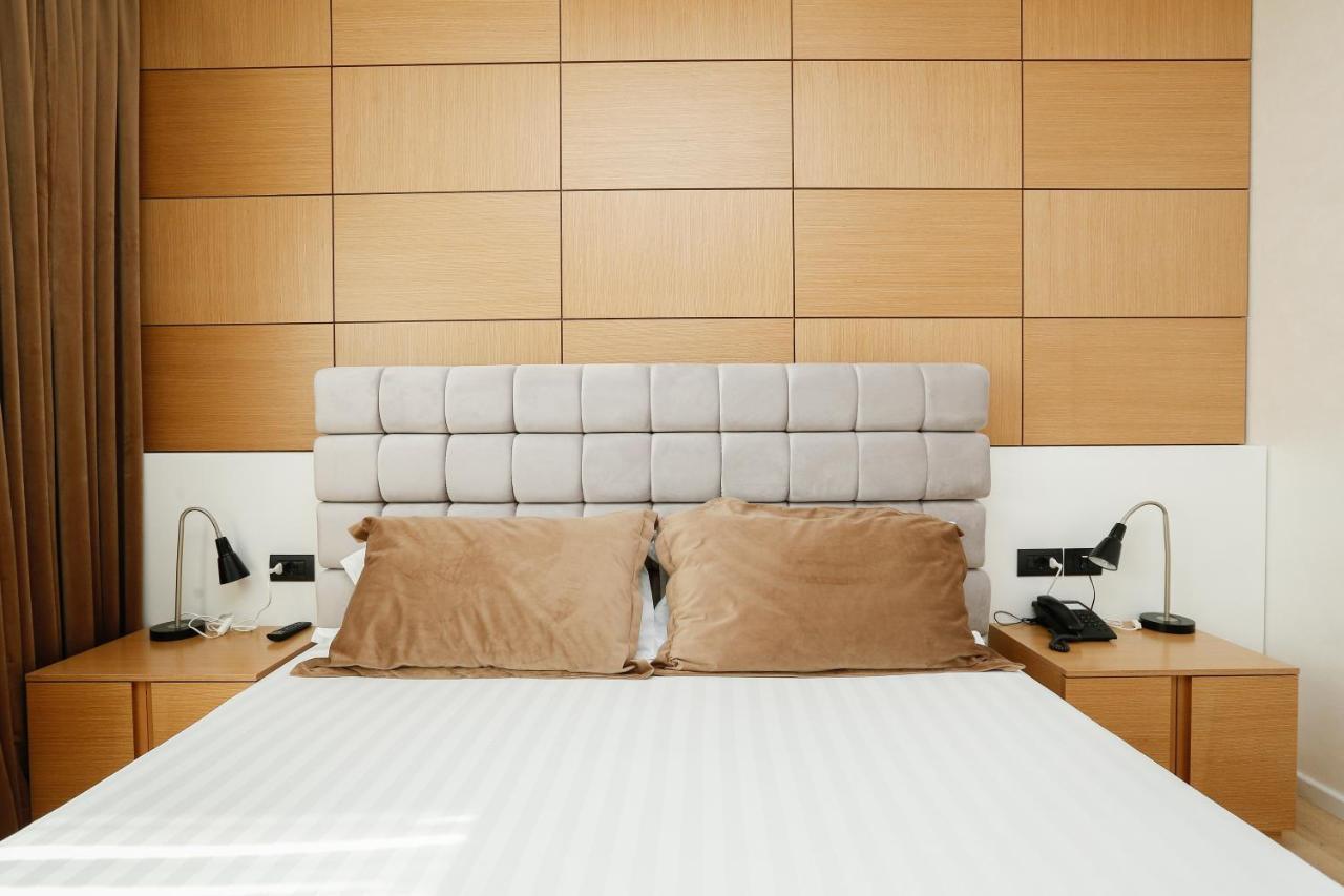 Oxford 4* Tirana